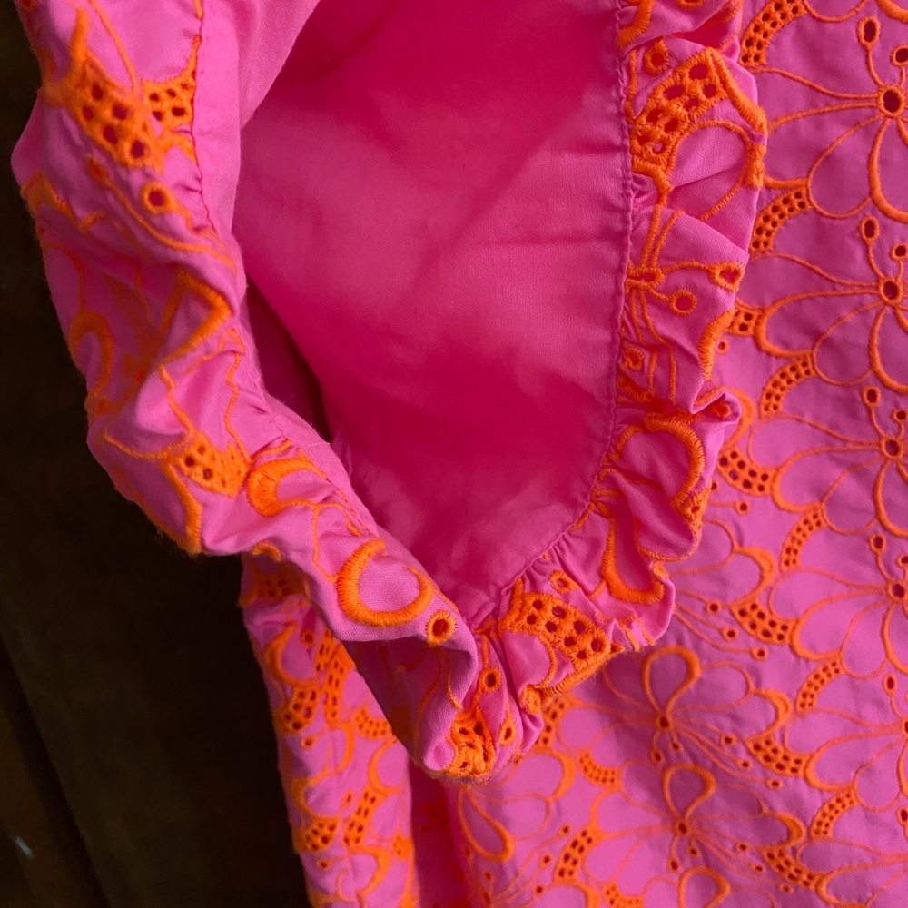 NWOT Lilly Pulitzer Lailah eyelet top - Picture 12 of 15